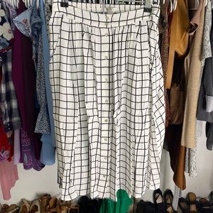 White and Black Button Down Patterned Skirt | Size : S